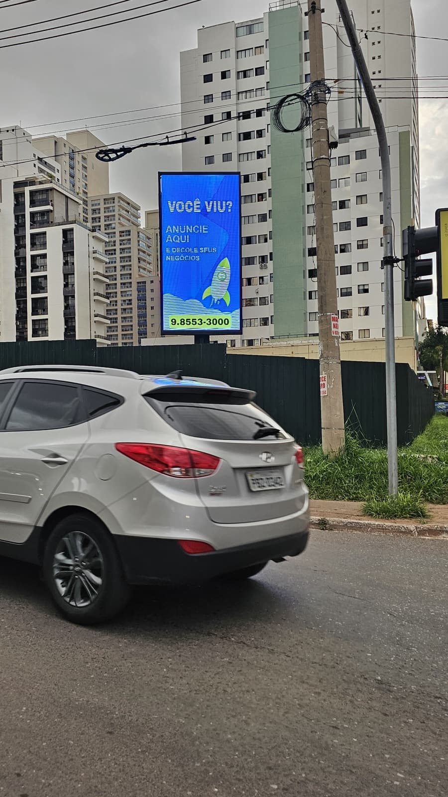 Painel de LED — LED | Águas Claras av. Castanheiras