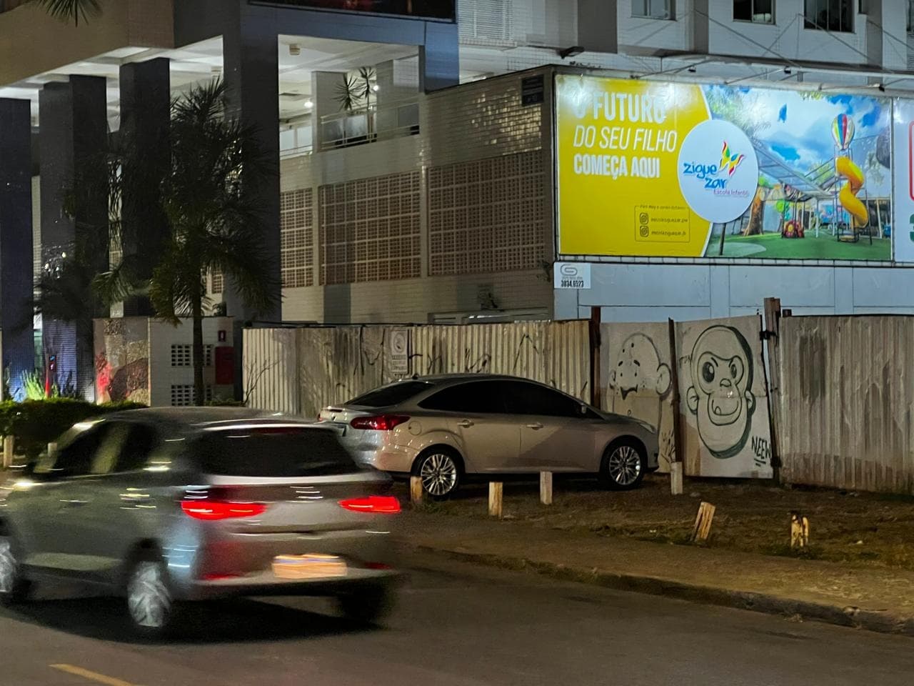 Empena — Rua das Pitangueiras