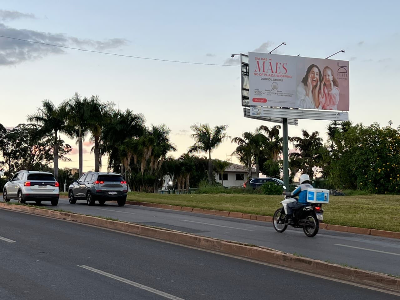 Minifront — DF-079, Km 2.236, SMPW, Trecho 3, Quadra 5, Conjunto 7