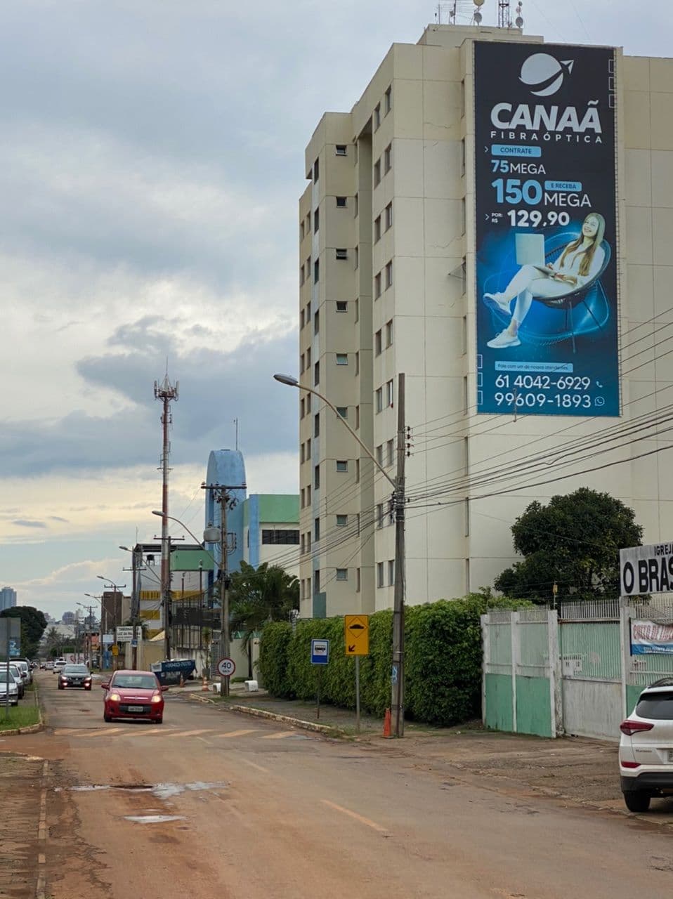Empena — Residencial Trindade, acesso a DF-001 e BR-251