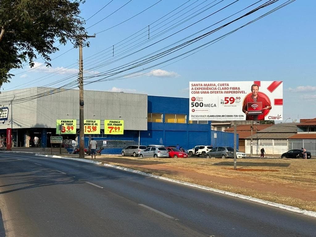 Minifront — Avenida Alagado Cl 212