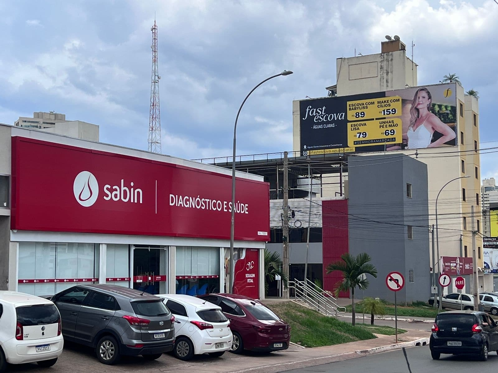 Empena — Avenida Jacarandá