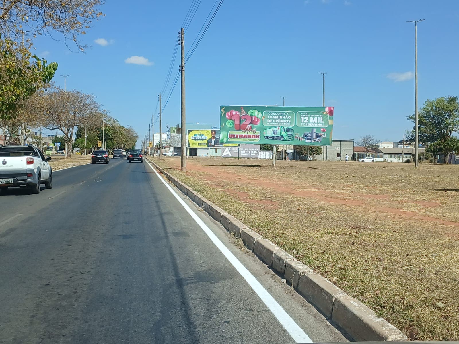 Outdoor — Avenida Buritis