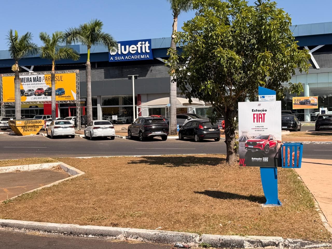 Totem — MUP | Totens Circuito Park Sul Target