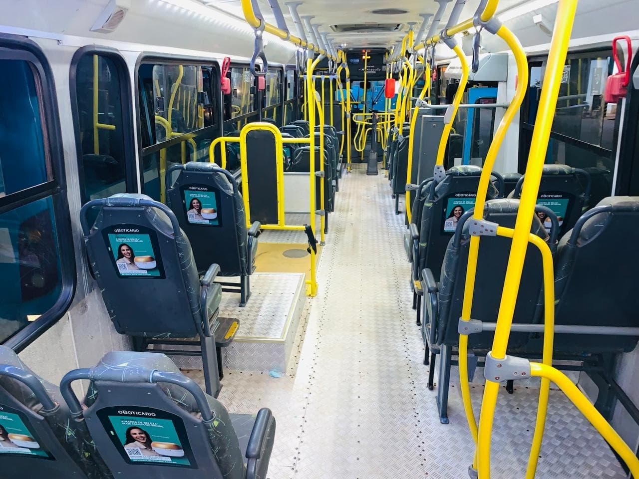 Busdoor — Distrito Federal e Planaltina de Goiás