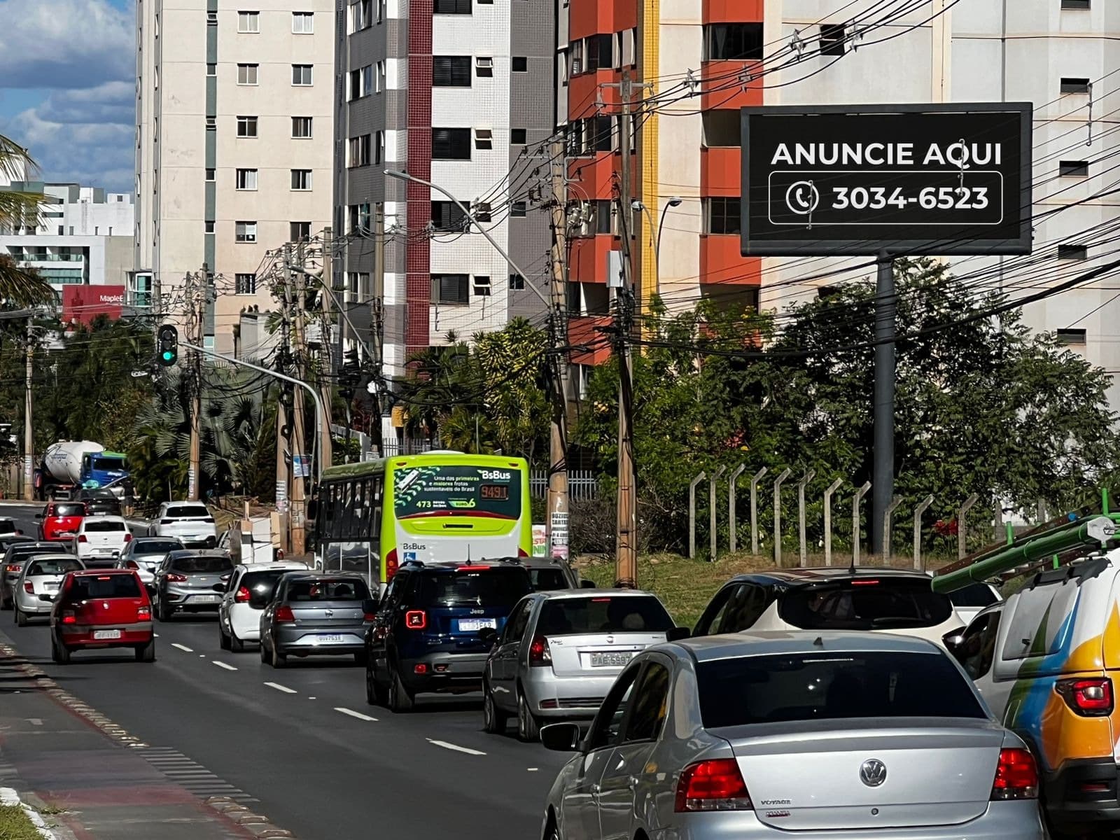Painel de LED — LED | Águas Claras av. Araucárias próximo sede Metrô