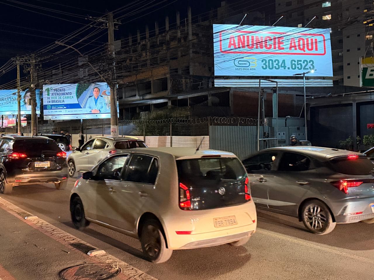 Frontlight — Subida da Avenida Castanheiras, Lote 680