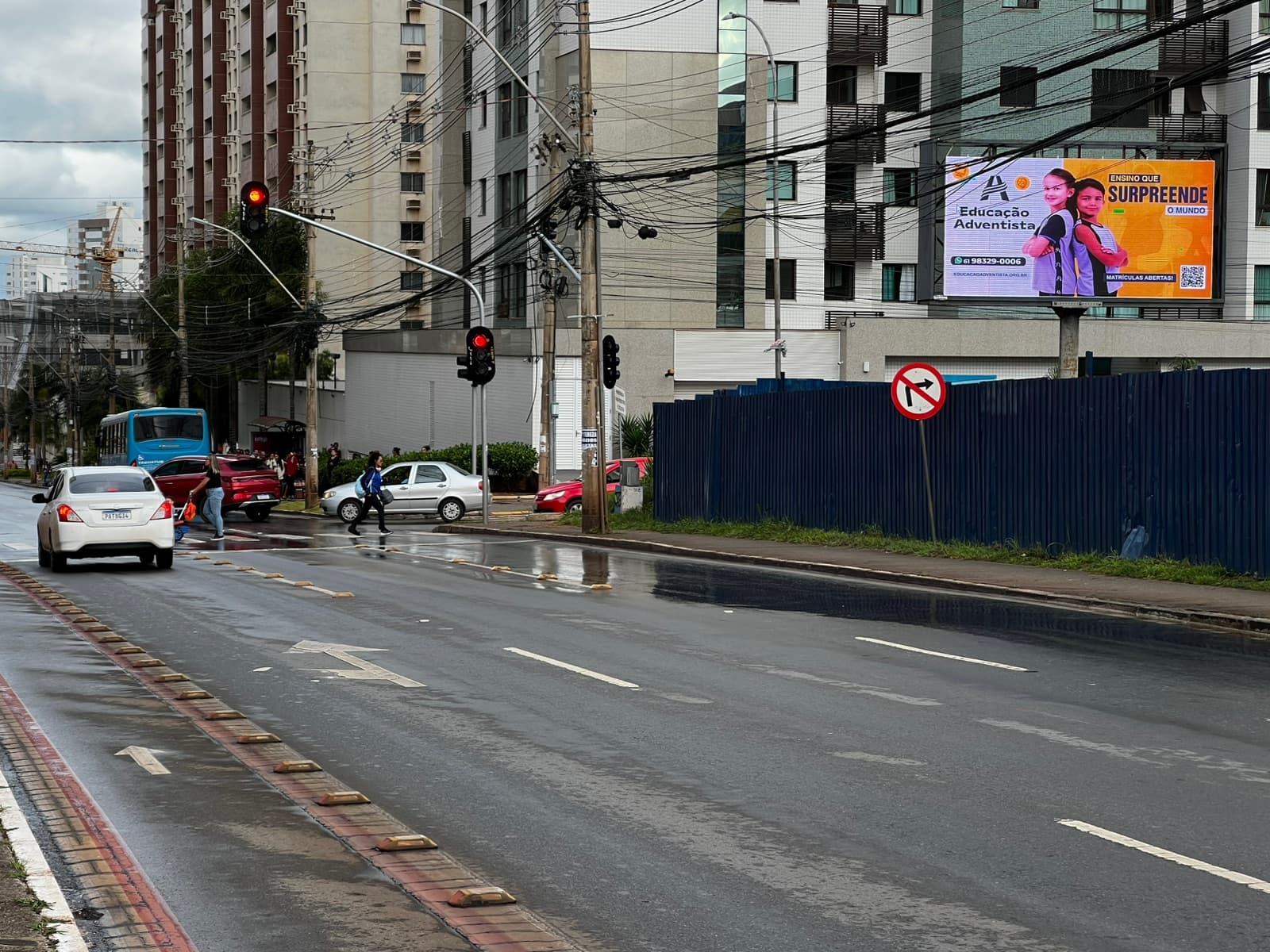 Painel de LED — LED | Águas Claras av. Araucárias próximo ao Posto Garantia