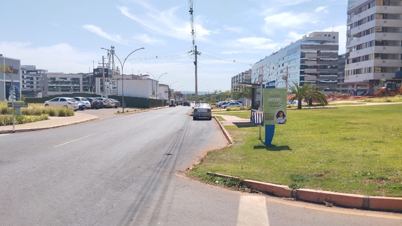 Totem — CLNW 08/09. Setor Noroeste, entre SQNW 109